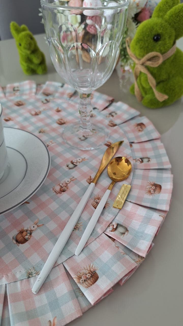 Criação de mesa posta 6